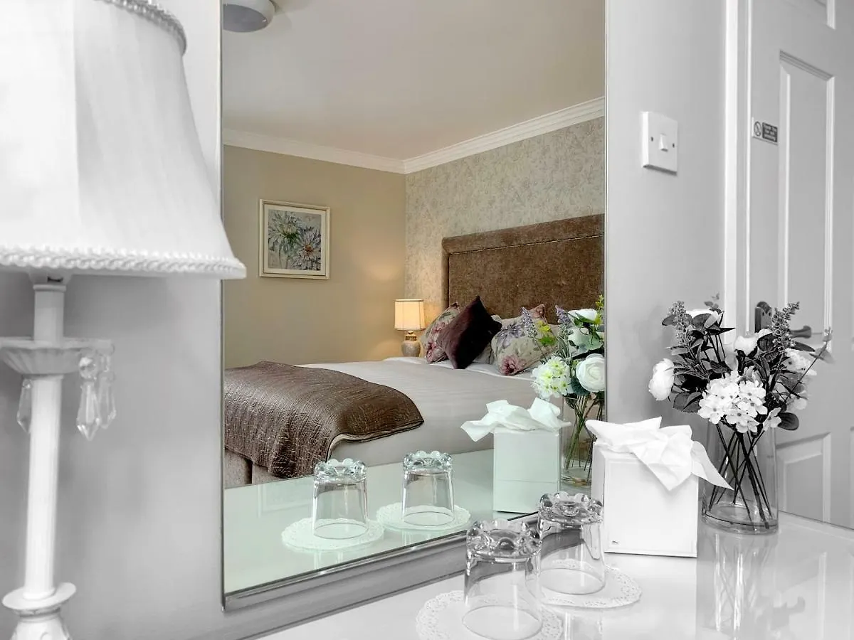 Kingfisher Lodge 킬라니 0*,  아일랜드